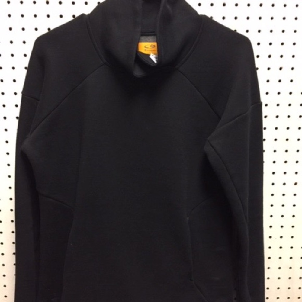 Champion Fleece split collar top